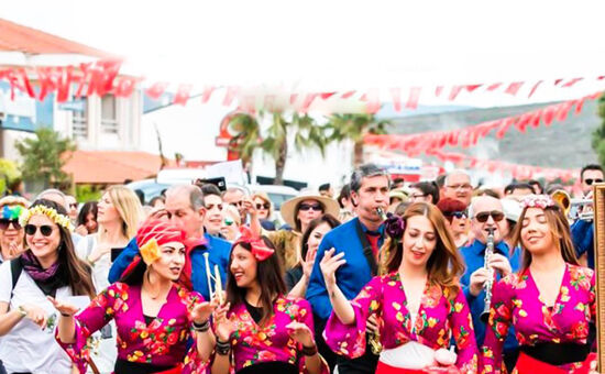 Alaçatı Ot Festivali