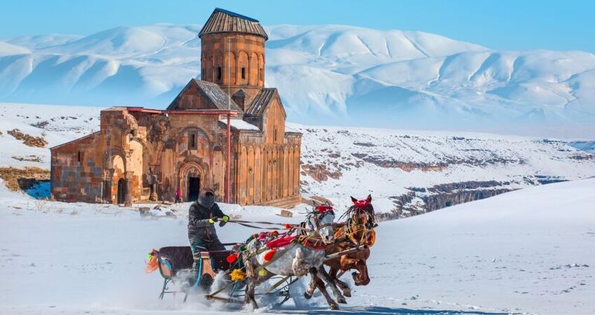 Doğu Anadolu Turu Kuşetli Vagon (Tren Gidiş Uçak Dönüş) 6 Gece 7 Gün