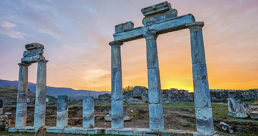 Yılbaşı Özel 2 Gece Konaklamalı Pamukkale Termal Otel Tatili